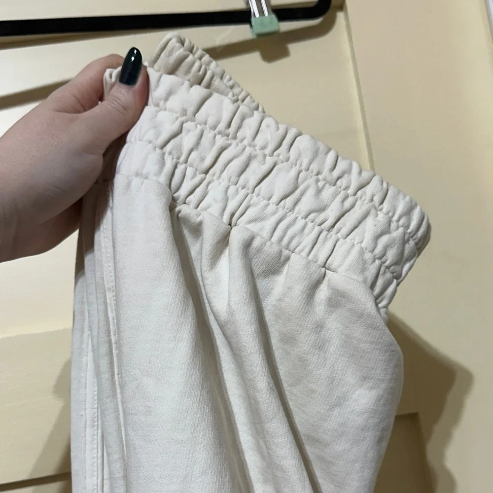Urban Outfitters Cream Jogger Pants - Picture 5 of 5
